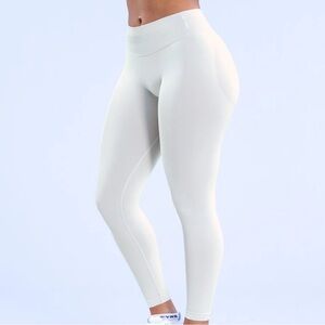 NWOT Dfyne Impact Leggings - Lunar Rock